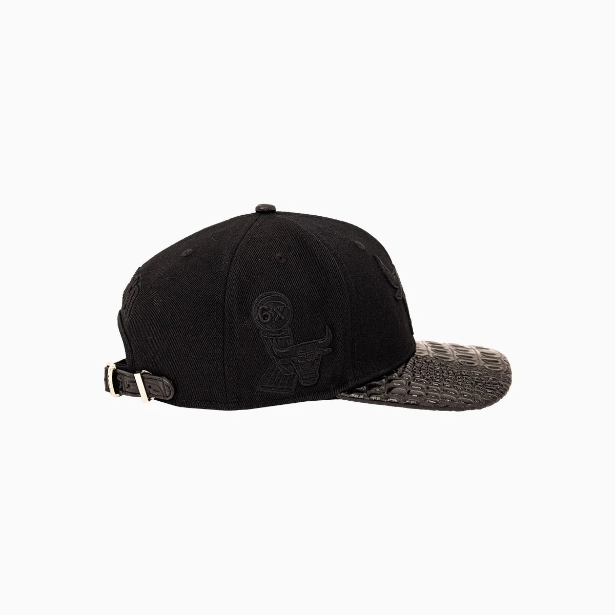 Chicago Bulls NBA Leather Visor Snapback Hat - Image 3