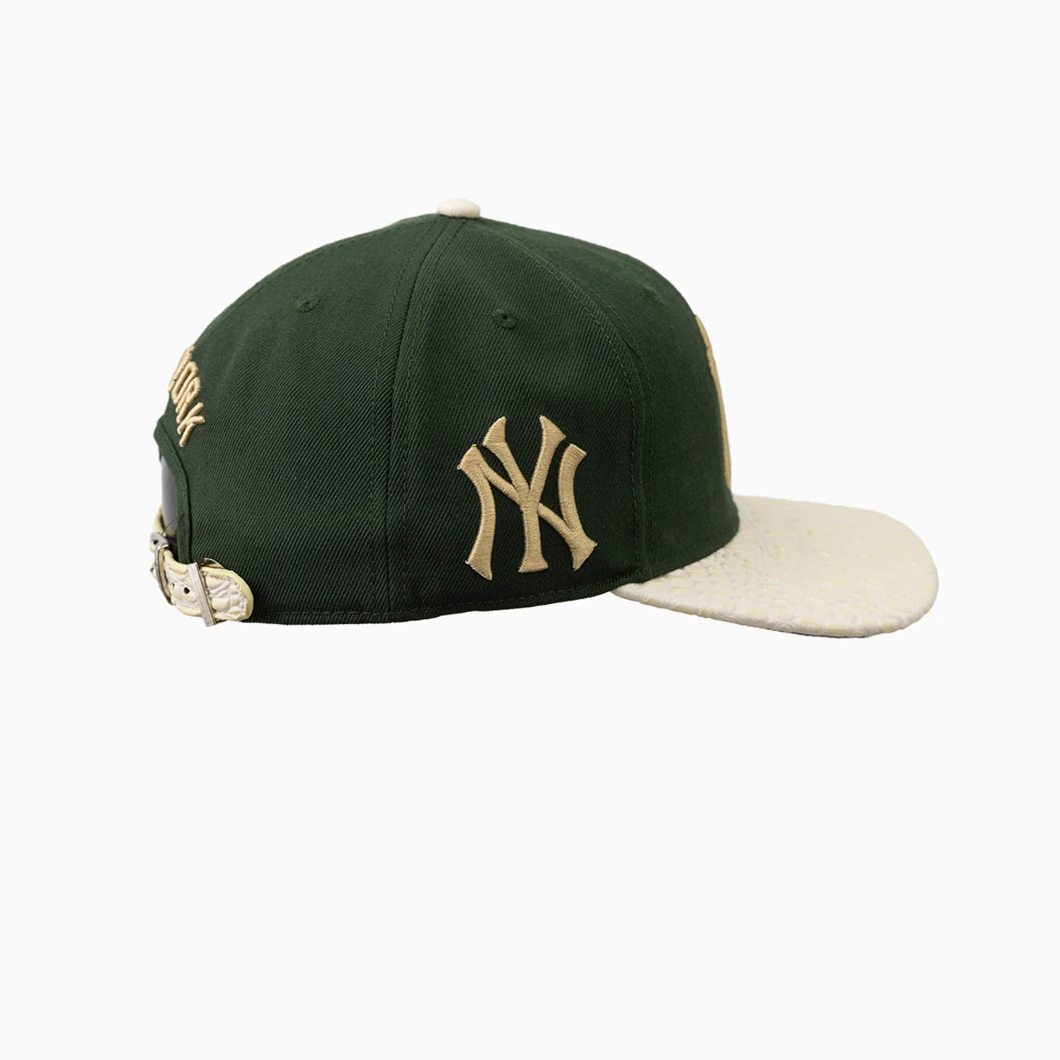 New York Yankees MLB Leather Visor Strapback Hat - Image 3