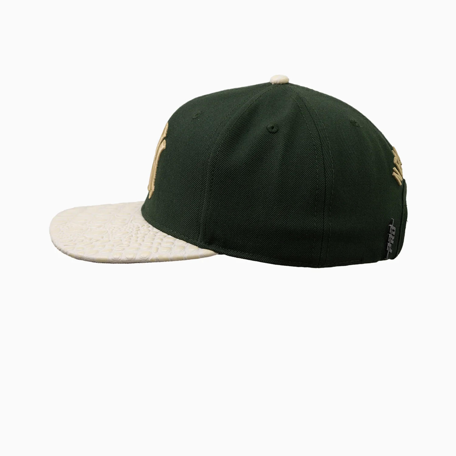 New York Yankees MLB Leather Visor Strapback Hat - Image 4