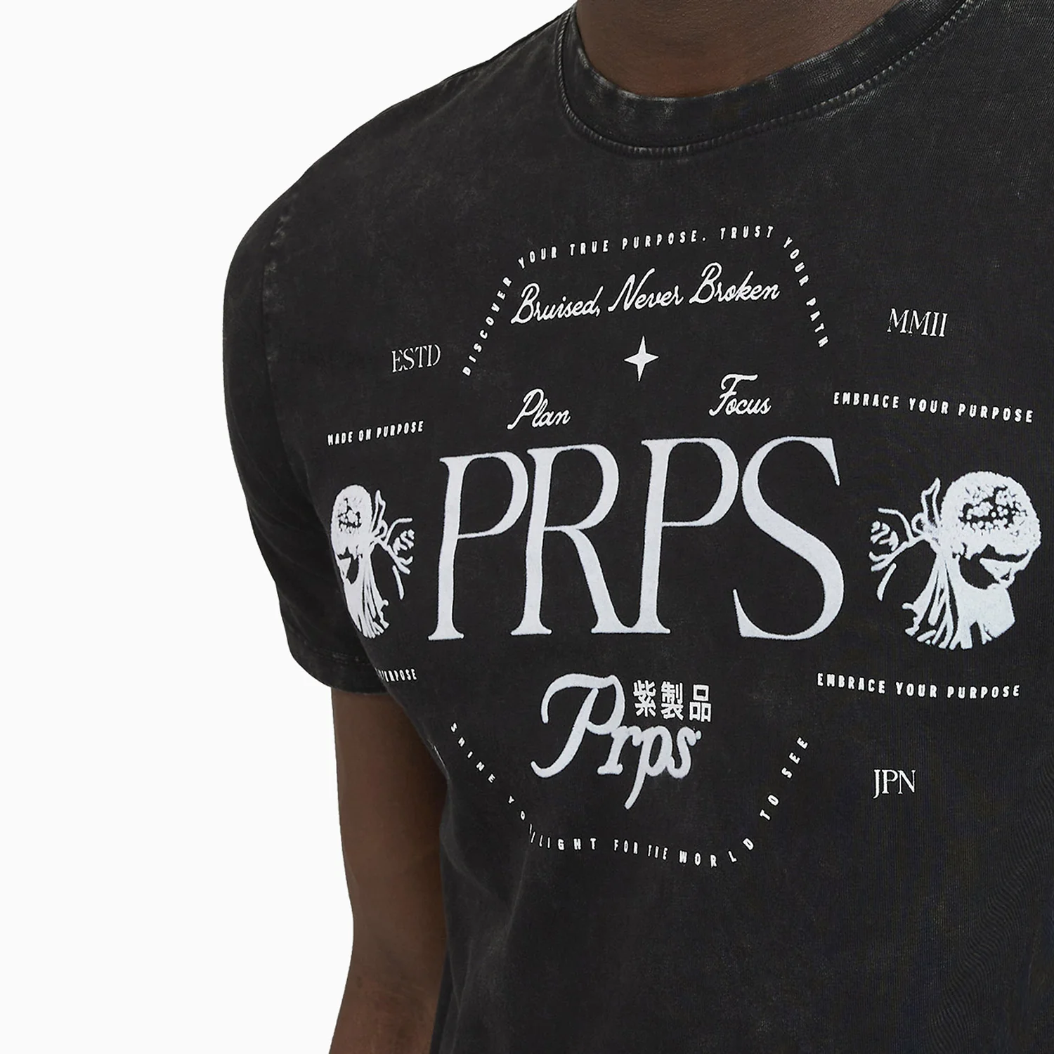Men's Isle Royale Crew Neck T-Shirt - Image 3