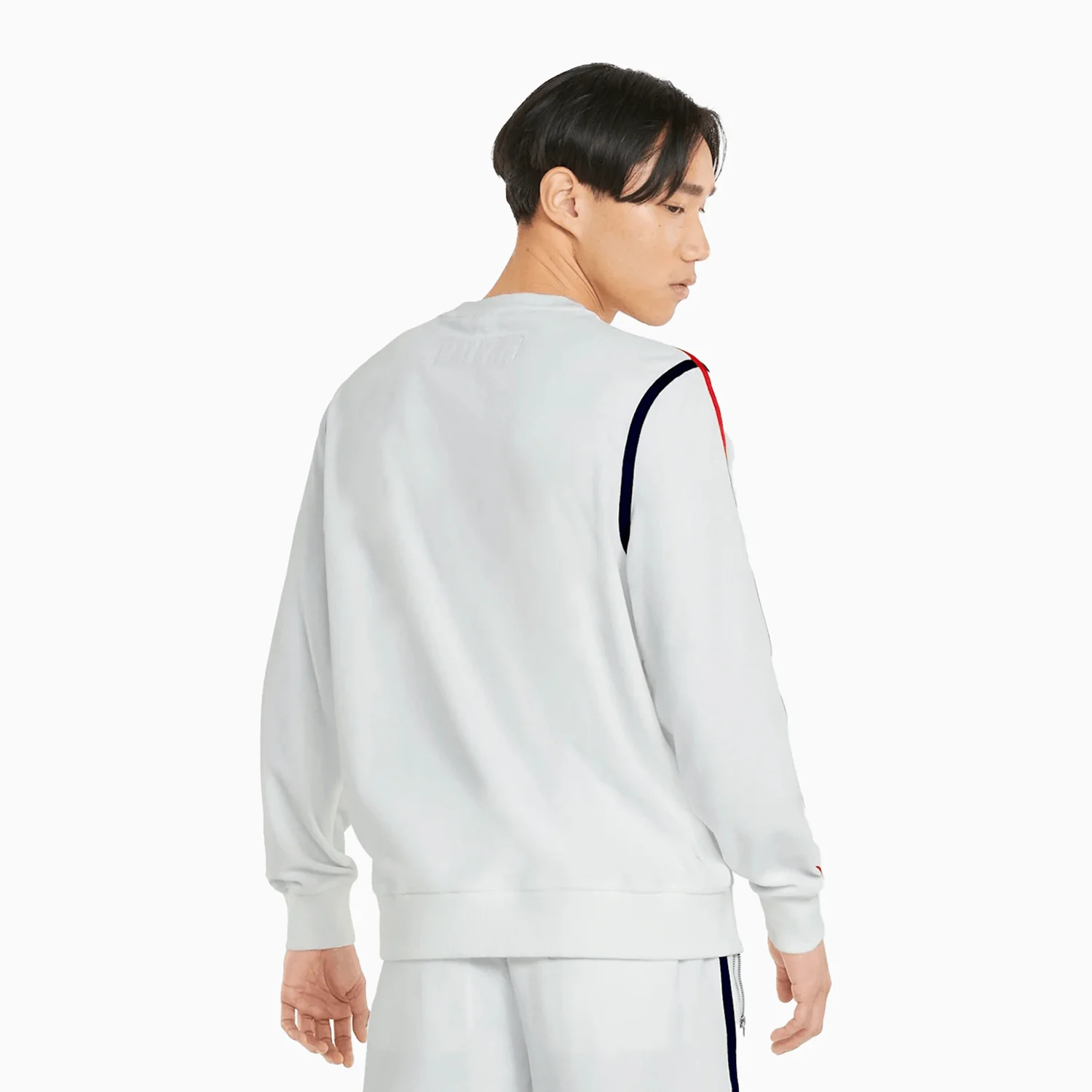 Men's X TMC LL Sportswear Outfit - Image 3