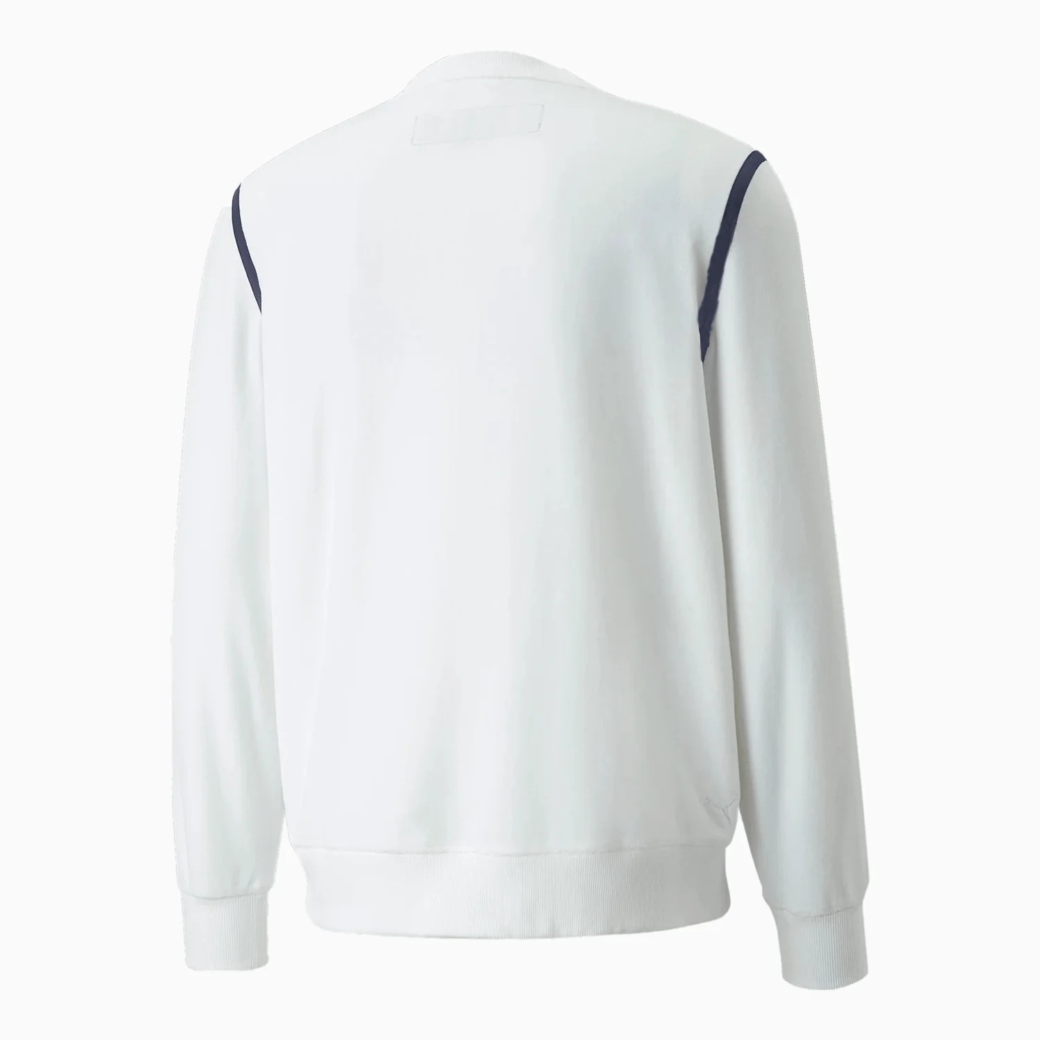 Men's X TMC LL Sportswear Outfit - Image 8