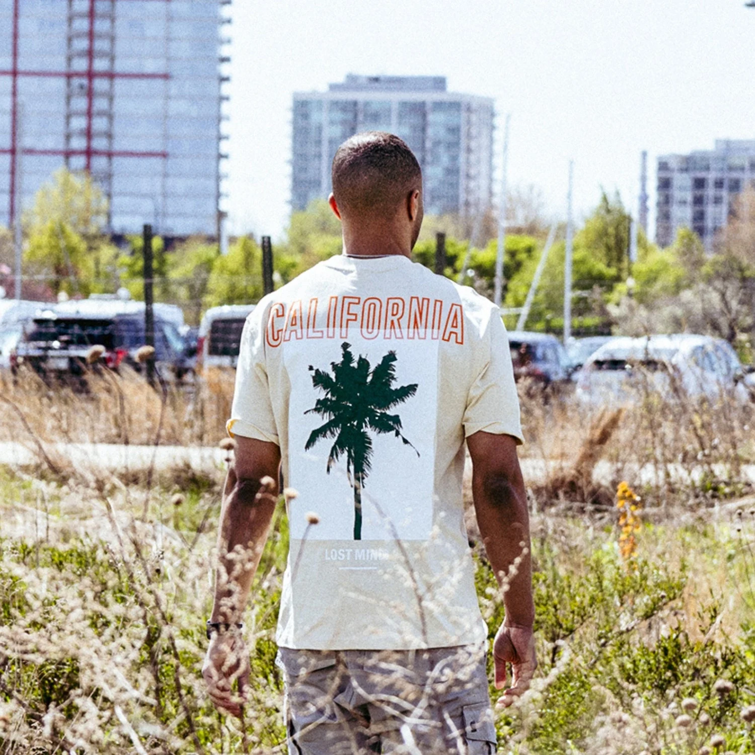 Men's California Graphics Short Sleeve  T-Shirt - Image 2