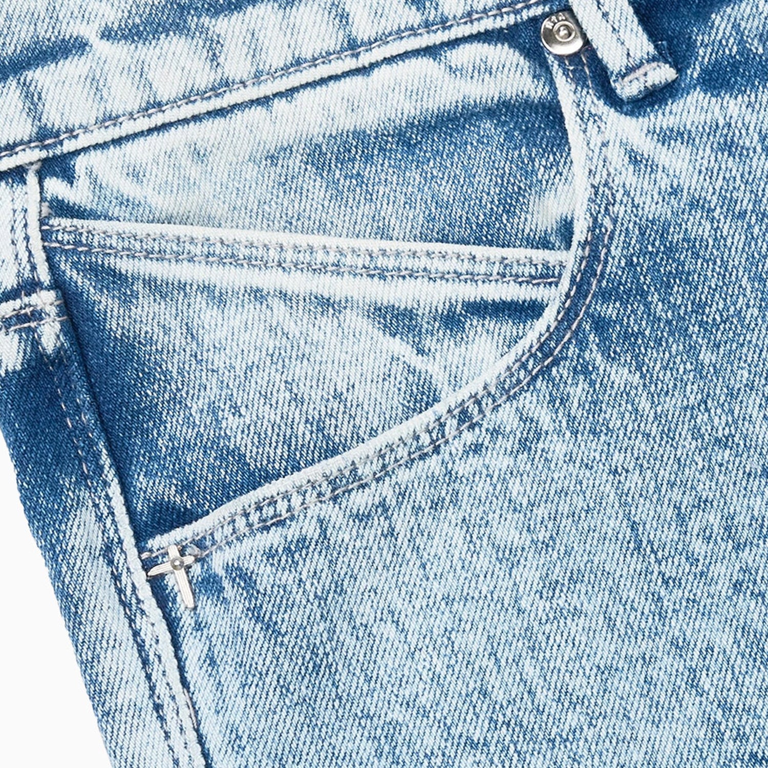 Men's Bryant Distressed Denim Pant - Image 5