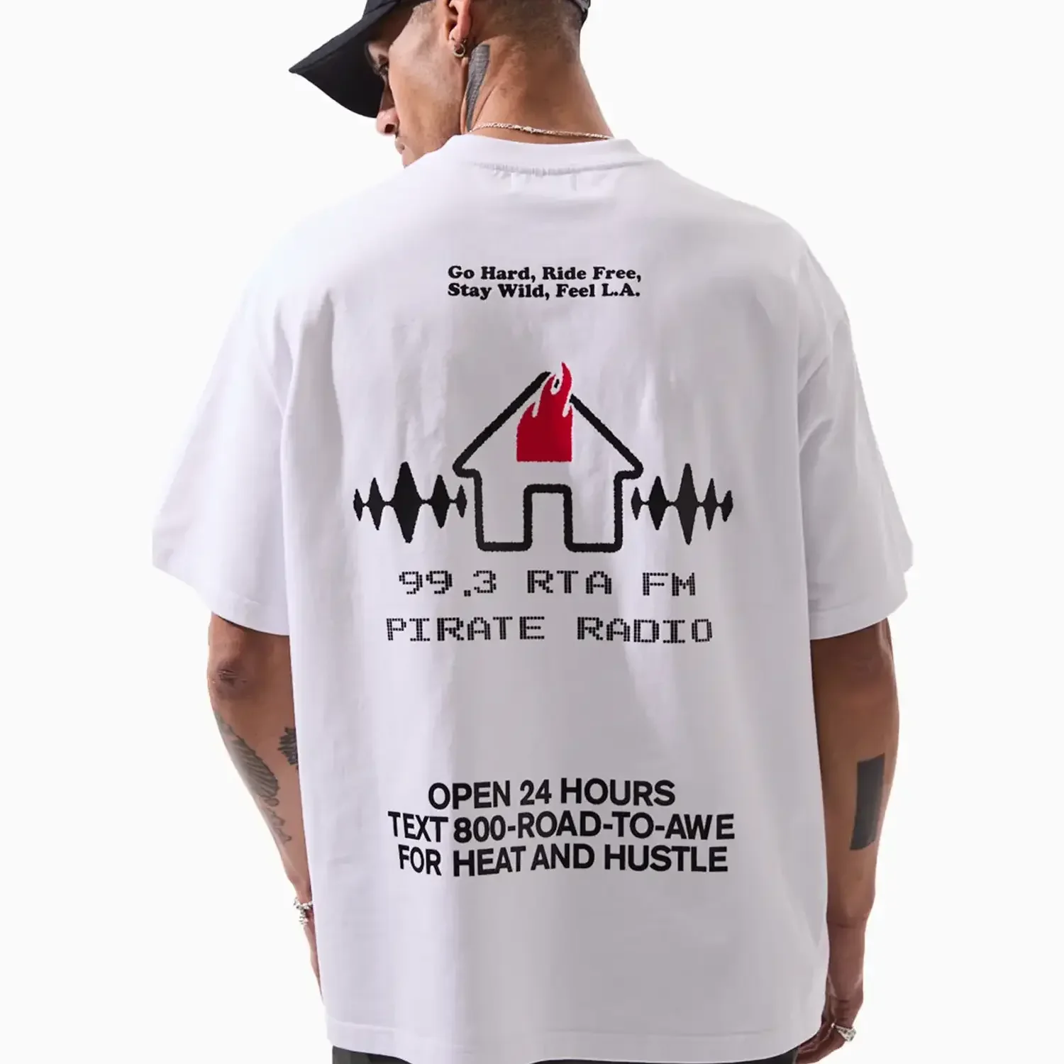 Men's Colin Wjite Radio T-Shirt - Image 2