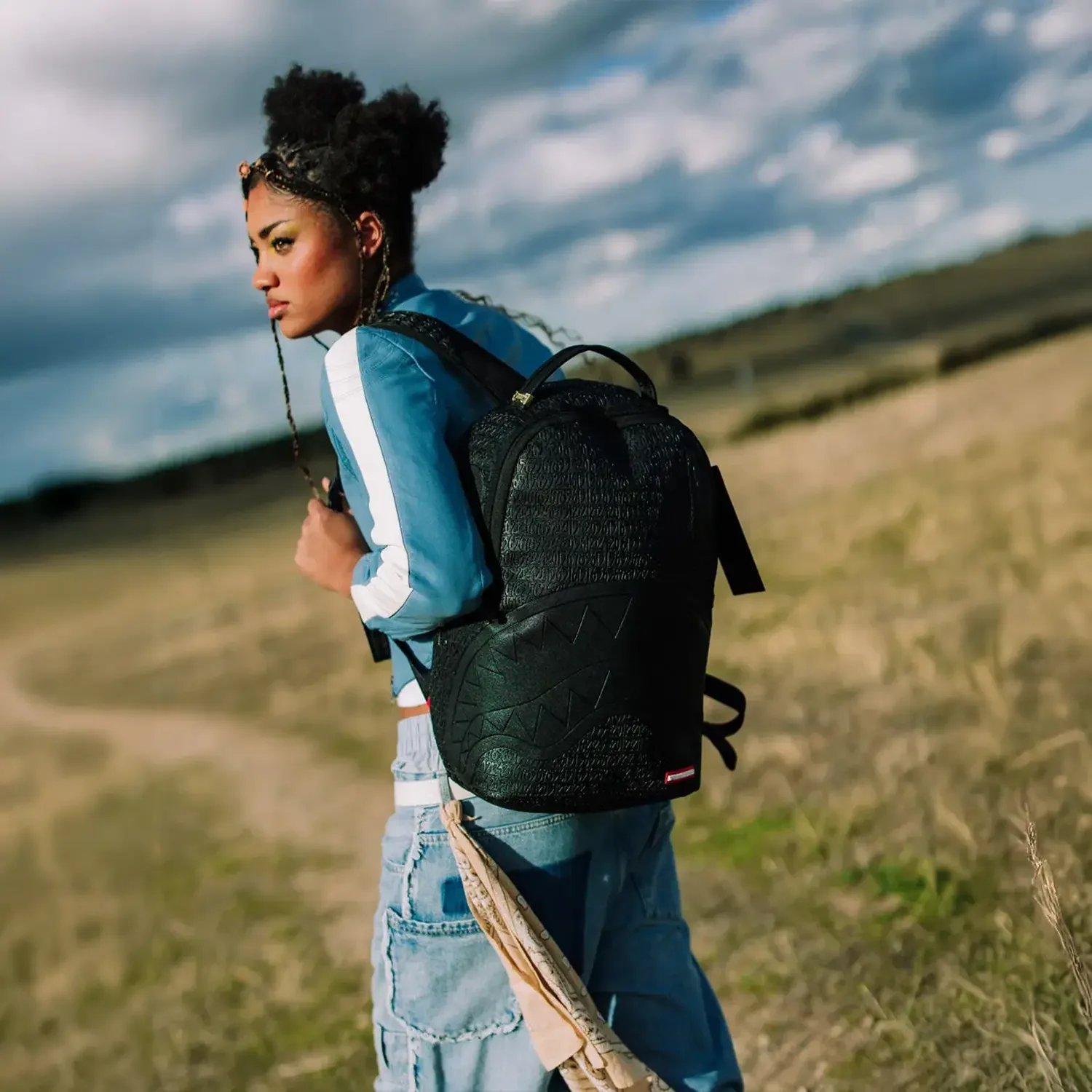 Hyperdimensional Backpack - Image 2