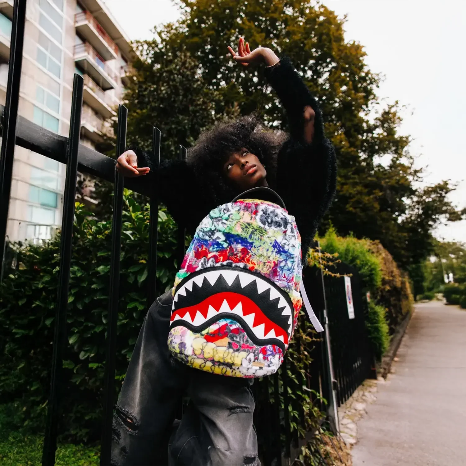Le Monde Des Graffitis Backpack - Image 8