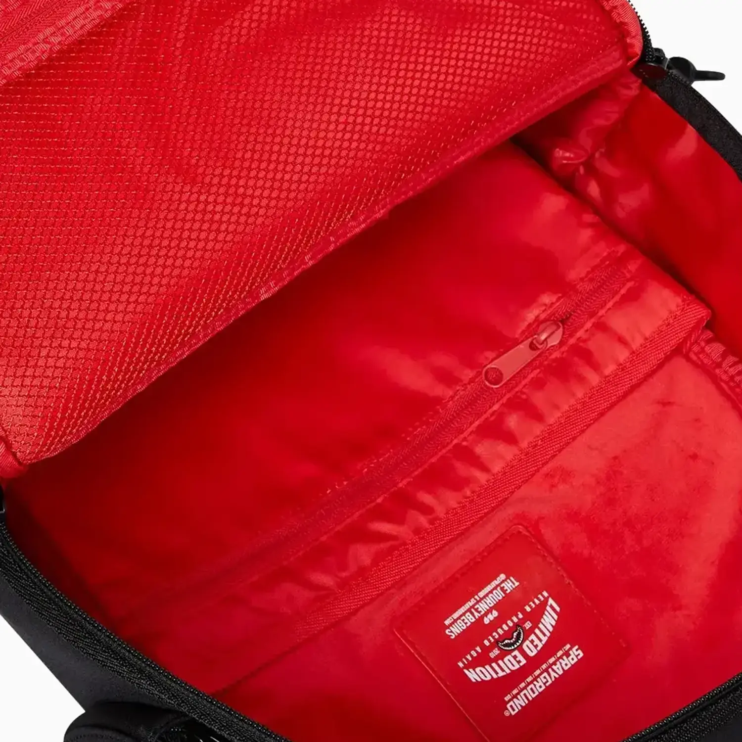 Shark Central Kyushu Mountain Dlxs Backpack - Image 8