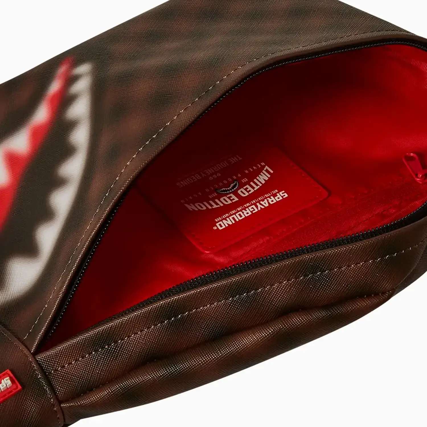 Sharks In Paris Blur Effect Savvy Crossbody Bag - Image 4
