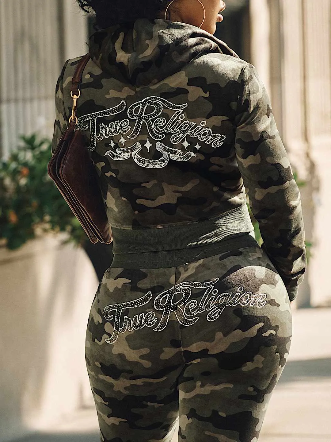 Women's Camo Velour Shrunken Outfit - Image 7