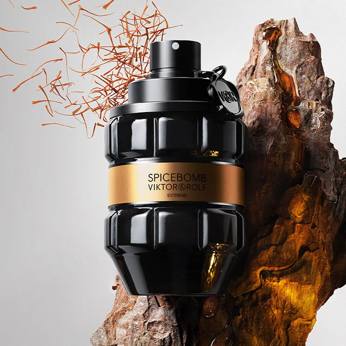 Men's Viktor & Rolf Spicebomb Extreme EDP Spray 3.04 Oz - Image 2