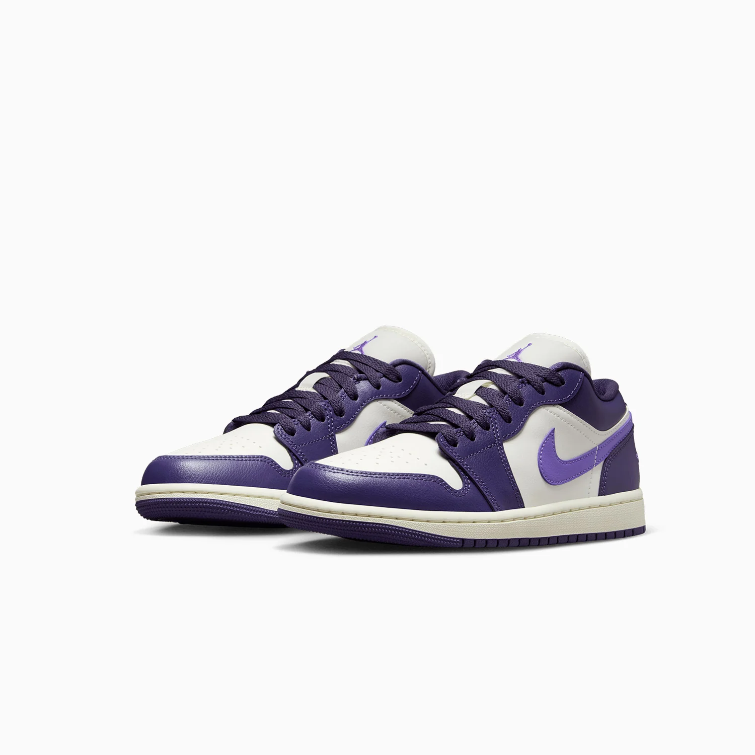 Women's Air Jordan 1 Low "Sky J Purple" - Image 4