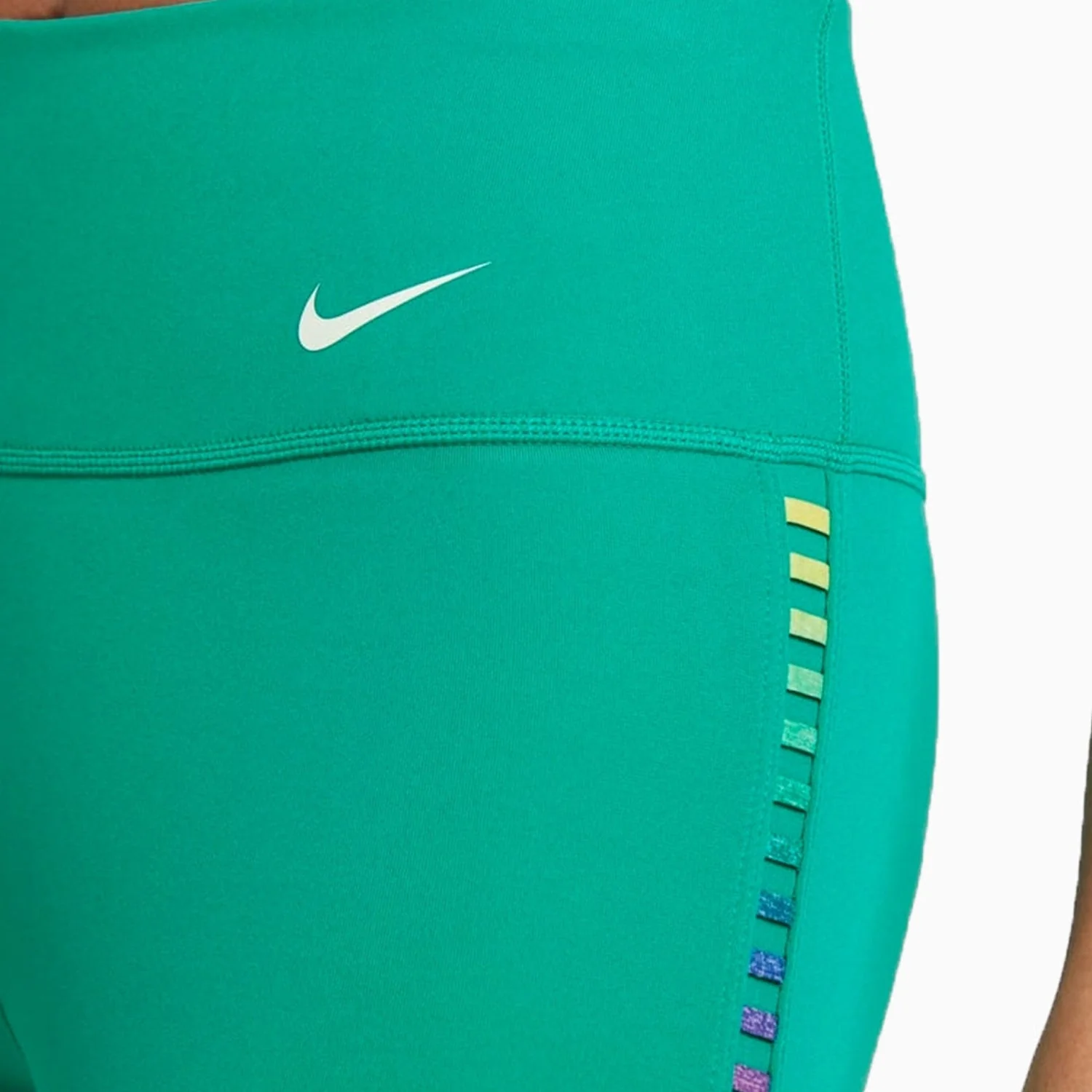Women's Nike Dry-Fit Outfit - Image 7