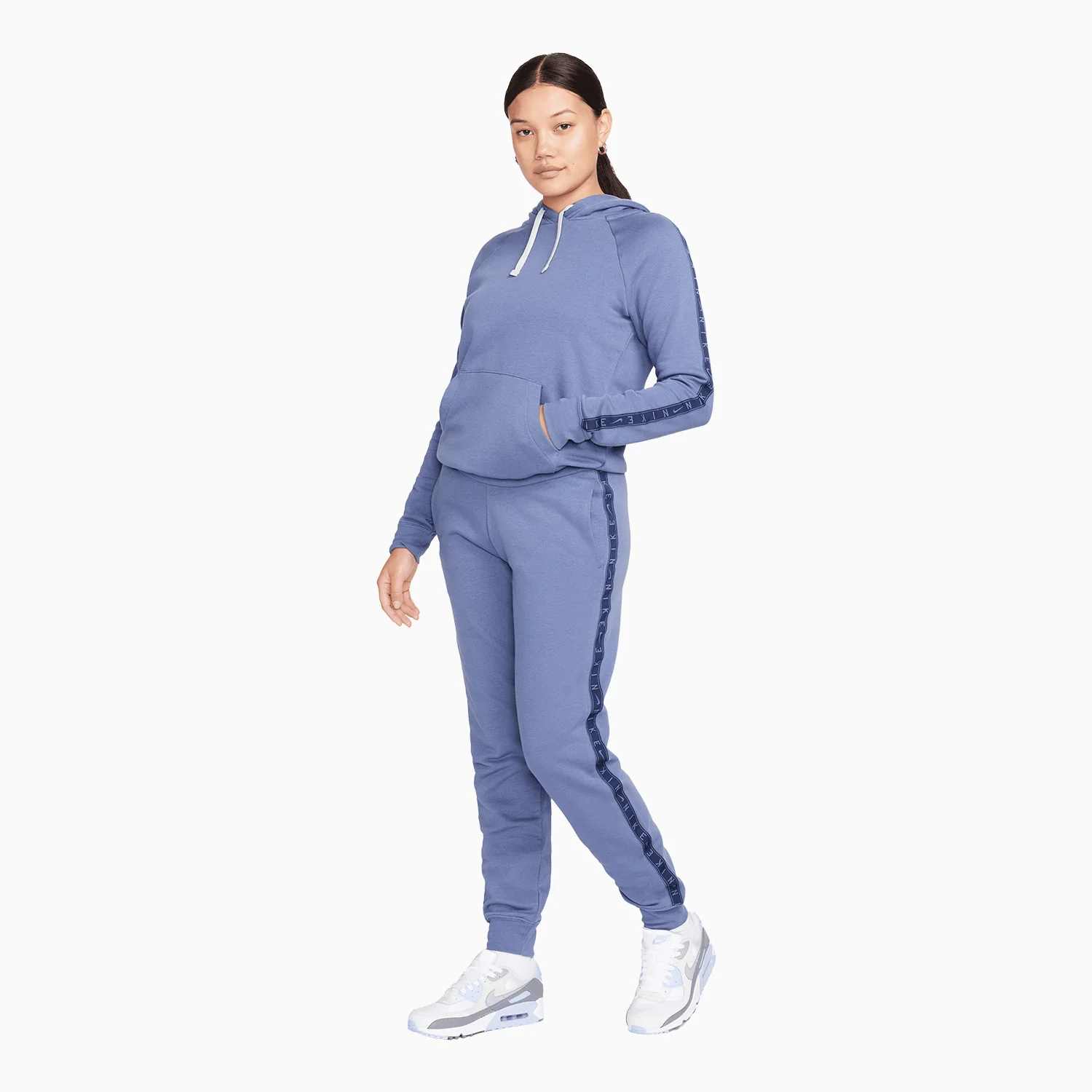 Women's Sportswear Essential Fleece Outfit - Image 2