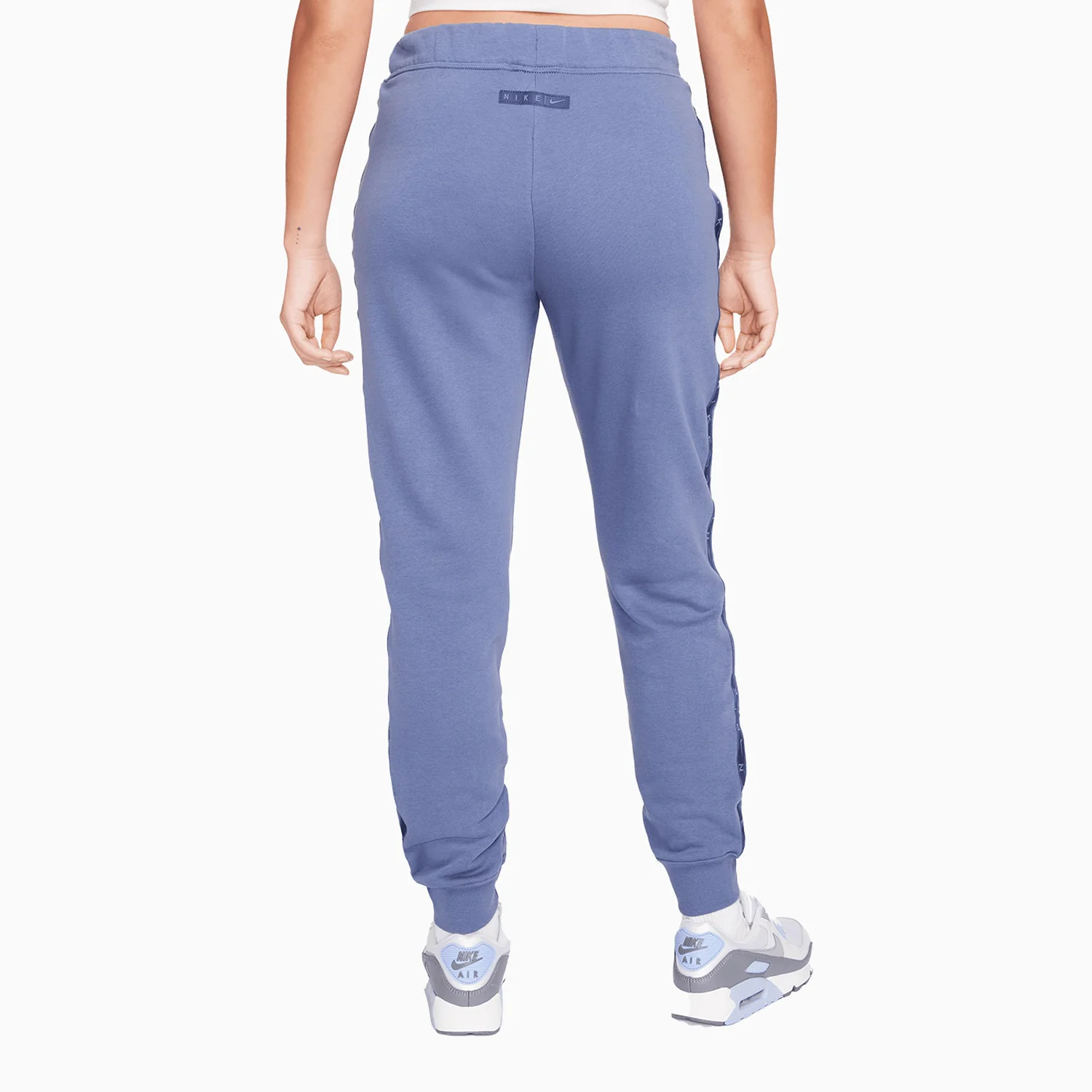 Women's Sportswear Essential Fleece Outfit - Image 6